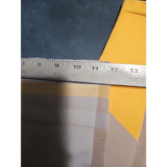 Nike Women Sculpt Icon Clash Seamless Tights CJ4135 Yellow 110 Size M - Picture 5 of 6